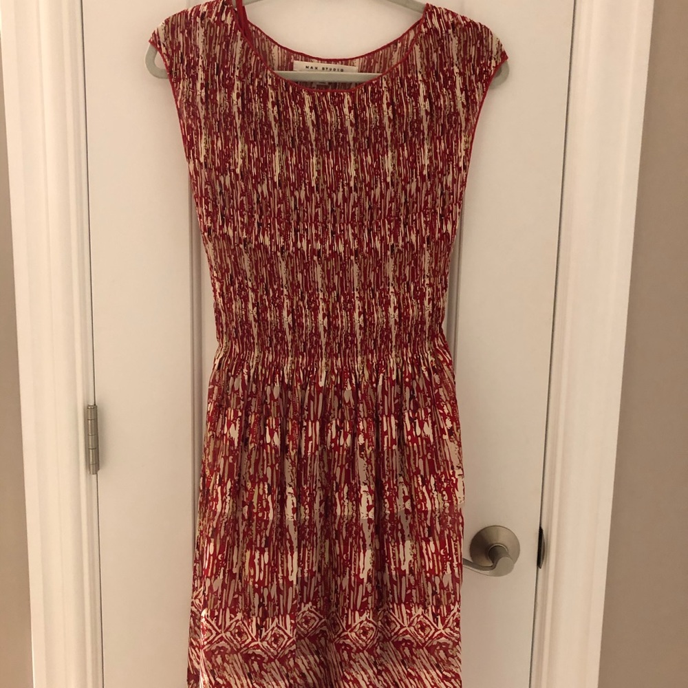 Max Studio knee length dress.